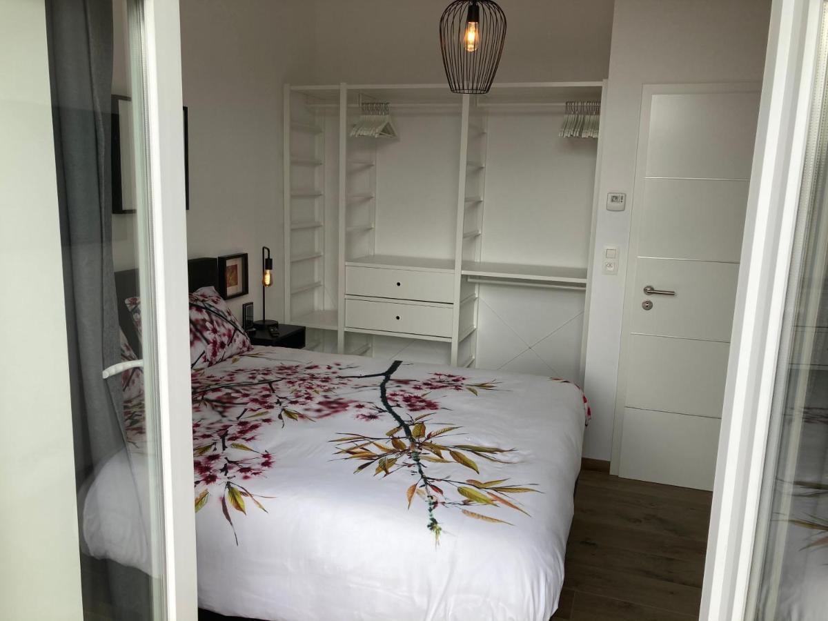 Les Duplex De La Place Des Ecoles Spa Dış mekan fotoğraf
