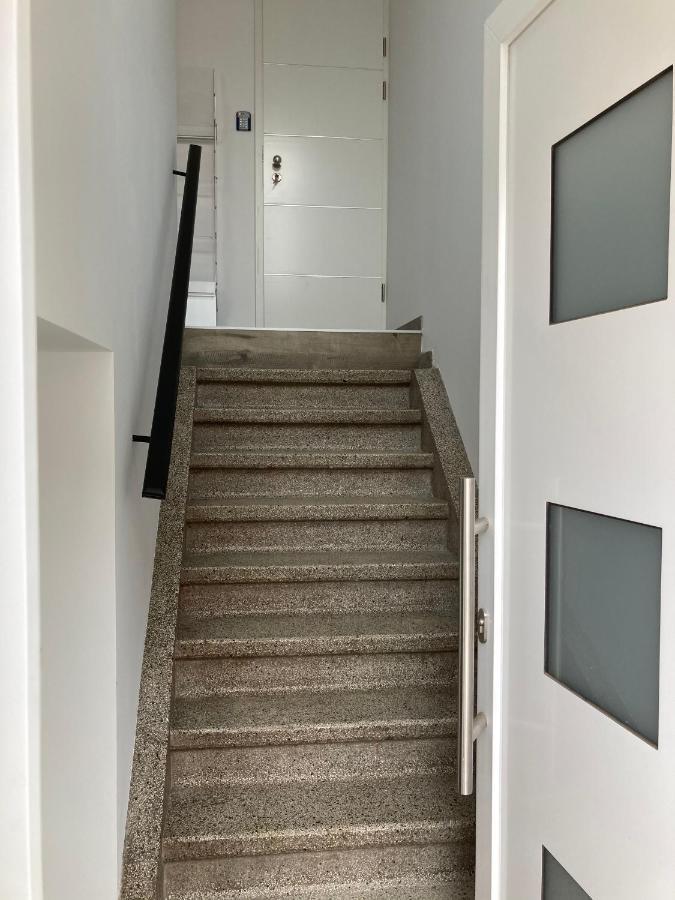 Les Duplex De La Place Des Ecoles Spa Dış mekan fotoğraf